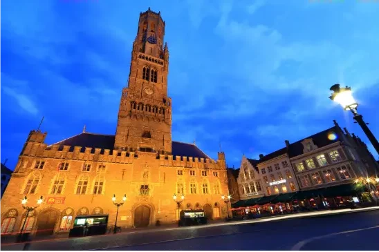 El campanario de Brujas Belfort