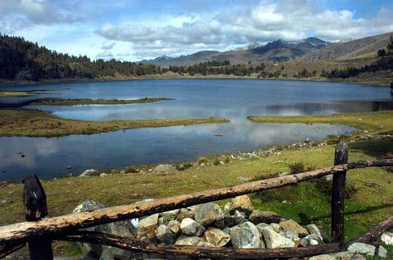Laguna Mucubají en Mérida