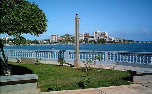 Plaza en una de las playas de Margarita